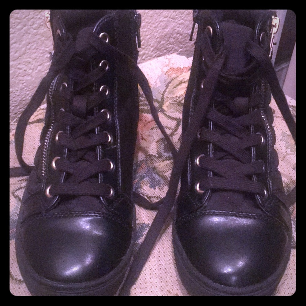 Juicy couture girls quilted ankle boots